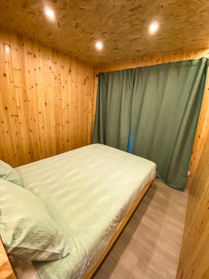 Bungalow Pichoses Geres Camping Rio Caldo Kültér fotó